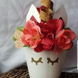 Unicorn makeup brush/pen holders